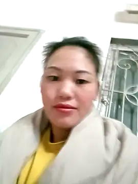 Snapshot of lynae-0 chatting on November 28, 2025, 8:33 pm lynae-0 online show from November 28, 2025, 8:33 pm