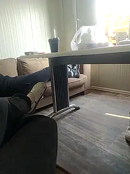 Snapshot of BarrenProtege chatting on December 4, 2025, 9:40 am BarrenProtege online show from December 4, 2025, 9:40 am