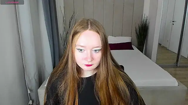 Snapshot of VikiBlossom chatting on December 5, 2025, 10:13 am VikiBlossom online show from December 5, 2025, 10:13 am