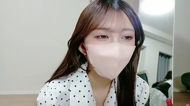 Snapshot of alicechan_v chatting on June 14, 2026, 11:12 am alicechan v online show from June 14, 2026, 11:12 am