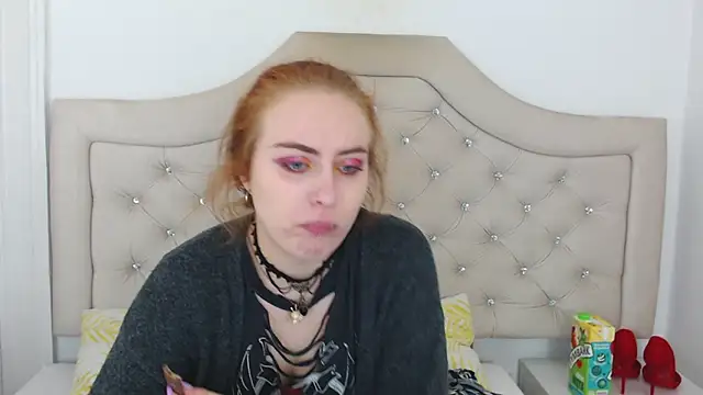 Snapshot of RubyBigBoobs chatting on December 3, 2025, 3:10 pm RubyBigBoobs online show from December 3, 2025, 3:10 pm