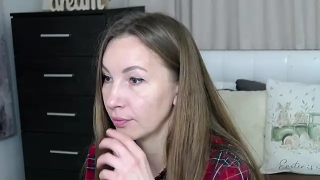 Brandy Gem online show from April 1, 2026, 6:25 am