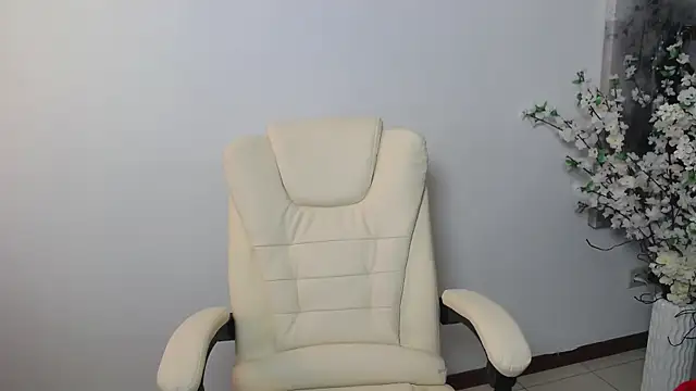 Brandy Gem online show from April 19, 2026, 7:40 am