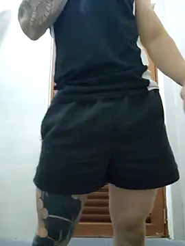 Snapshot of Valerious180 chatting on December 3, 2025, 5:22 pm Valerious180 online show from December 3, 2025, 5:22 pm