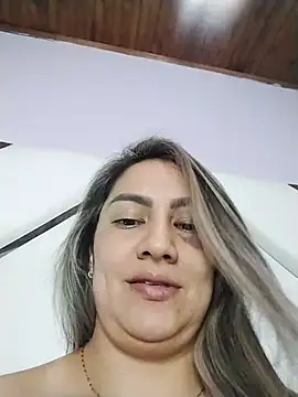 Snapshot of Ariana_Blaze1 chatting on December 16, 2025, 6:57 pm Ariana Blaze1 online show from December 16, 2025, 6:57 pm