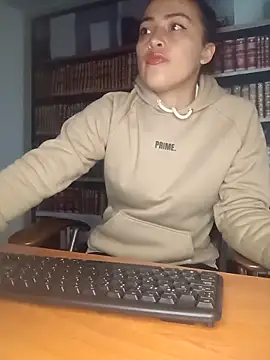 Snapshot of Susan_Owens chatting on December 5, 2025, 11:08 am Susan Owens online show from December 5, 2025, 11:08 am