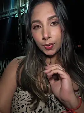 Catalina ramos online show from April 19, 2026, 4:34 am