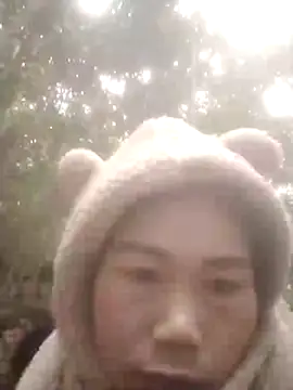 Snapshot of meganmeo chatting on December 5, 2025, 12:19 am meganmeo online show from December 5, 2025, 12:19 am