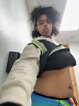 Snapshot of seductivefreak7 chatting on December 14, 2025, 2:00 pm seductivefreak7 online show from December 14, 2025, 2:00 pm