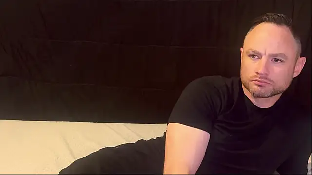 famous1tad online show from March 30, 2026, 2:01 am