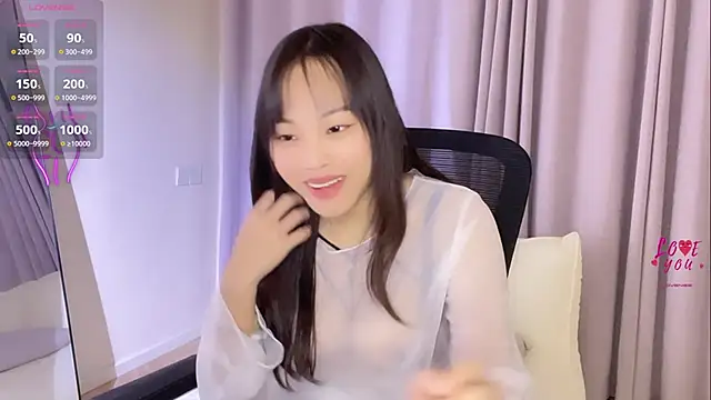 Snapshot of GD-girl001 chatting on December 15, 2025, 4:44 pm GD-girl001 online show from December 15, 2025, 4:44 pm