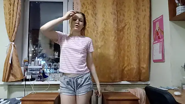 Snapshot of xlo_lax chatting on December 16, 2025, 2:11 pm xlo lax online show from December 16, 2025, 2:11 pm