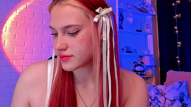 Snapshot of SweetieMarry chatting on November 30, 2025, 7:40 pm SweetieMarry online show from November 30, 2025, 7:40 pm