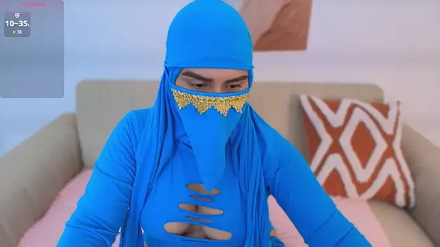 Snapshot of Mayraa_arabelle chatting on December 16, 2025, 3:50 pm Mayraa arabelle online show from December 16, 2025, 3:50 pm