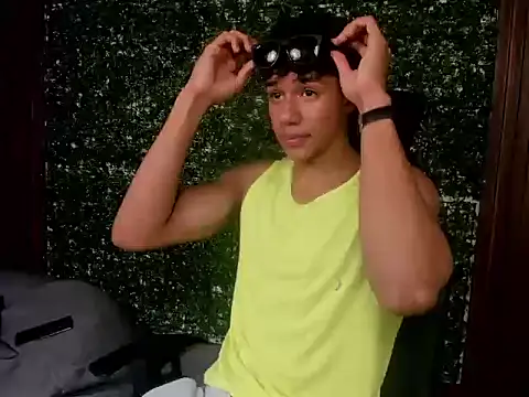 Snapshot of damon_sw chatting on November 26, 2025, 4:41 pm damon sw online show from November 26, 2025, 4:41 pm