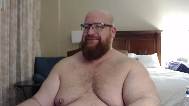 Snapshot of BigBearforCuddles chatting on March 6, 2026, 2:30 am BigBearforCuddles online show from March 6, 2026, 2:30 am