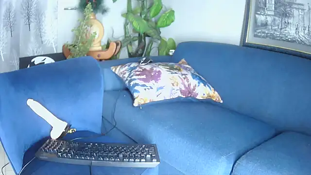 SexyCurves9 online show from December 19, 2025, 11:34 pm