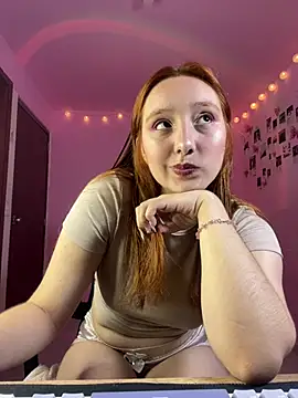Snapshot of Davne_ chatting on March 18, 2026, 9:07 pm Davne online show from March 18, 2026, 9:07 pm