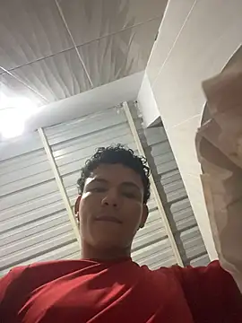 Snapshot of secret_justin7 chatting on November 30, 2025, 1:42 am secret justin7 online show from November 30, 2025, 1:42 am