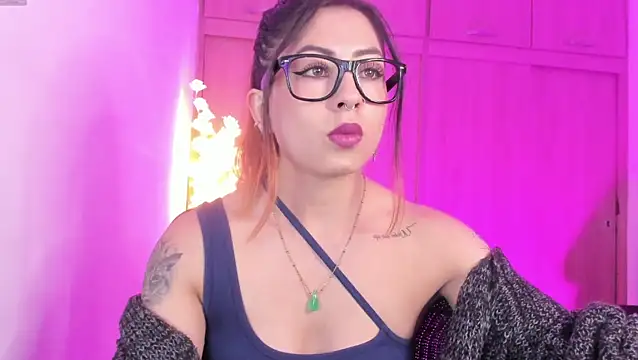 MaddieHunter online show from June 11, 2026, 3:10 pm