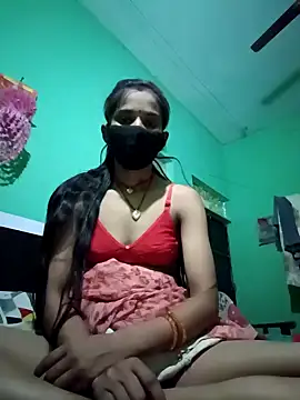 Snapshot of Uma_sain chatting on November 30, 2025, 12:31 pm Uma sain online show from November 30, 2025, 12:31 pm