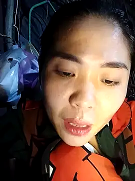 Snapshot of Lin-kute98 chatting on February 28, 2026, 12:50 pm Lin-kute98 online show from February 28, 2026, 12:50 pm