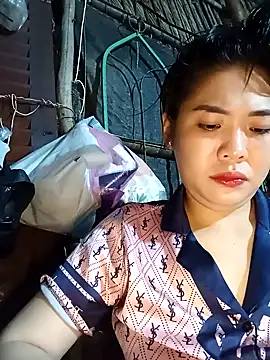 Snapshot of Lin-kute98 chatting on March 2, 2026, 12:34 pm Lin-kute98 online show from March 2, 2026, 12:34 pm