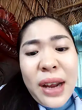 Snapshot of Lin-kute98 chatting on March 7, 2026, 1:24 am Lin-kute98 online show from March 7, 2026, 1:24 am