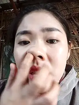 Snapshot of Lin-kute98 chatting on March 14, 2026, 1:23 am Lin-kute98 online show from March 14, 2026, 1:23 am