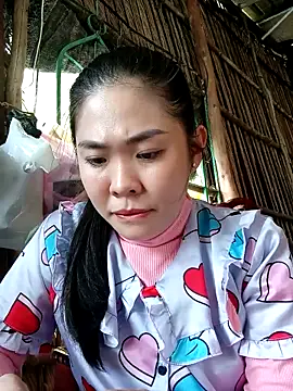 Snapshot of Lin-kute98 chatting on March 16, 2026, 2:28 am Lin-kute98 online show from March 16, 2026, 2:28 am