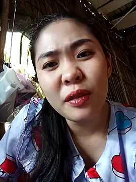 Snapshot of Lin-kute98 chatting on March 18, 2026, 12:25 am Lin-kute98 online show from March 18, 2026, 12:25 am