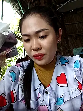 Snapshot of Lin-kute98 chatting on April 9, 2026, 1:38 am Lin-kute98 online show from April 9, 2026, 1:38 am