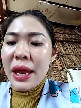 Snapshot of Lin-kute98 chatting on April 9, 2026, 6:19 am Lin-kute98 online show from April 9, 2026, 6:19 am