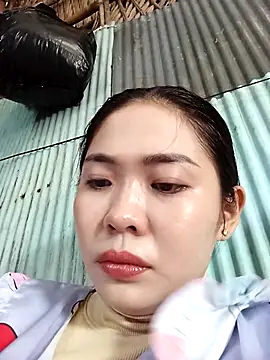 Snapshot of Lin-kute98 chatting on May 11, 2026, 2:06 am Lin-kute98 online show from May 11, 2026, 2:06 am