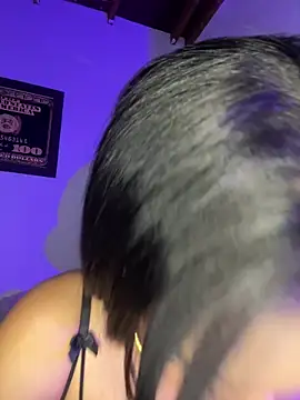 KarolRojas 22 online show from February 3, 2026, 10:15 pm