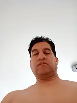 Snapshot of ChrisFloresP chatting on December 4, 2025, 11:41 am ChrisFloresP online show from December 4, 2025, 11:41 am