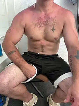 2addictivelyhorny online show from June 12, 2026, 12:53 am