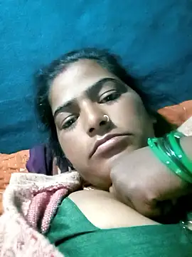 Bady doll34 online show from January 14, 2026, 11:31 pm