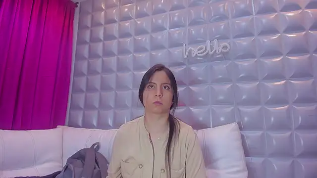 Snapshot of sol-angel chatting on December 15, 2025, 3:49 pm sol-angel online show from December 15, 2025, 3:49 pm