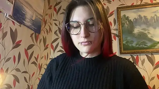 Snapshot of MangledShale chatting on December 15, 2025, 7:23 am MangledShale online show from December 15, 2025, 7:23 am