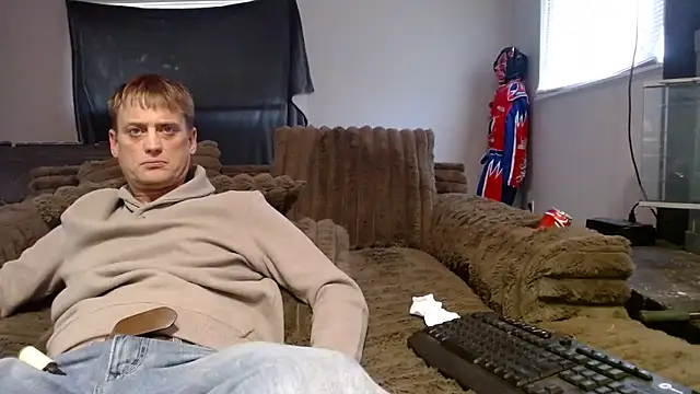 transpnpslut online show from December 3, 2025, 7:12 pm