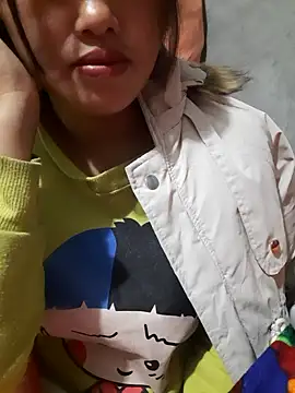 Snapshot of mai-mai-97 chatting on November 30, 2025, 2:43 pm mai-mai-97 online show from November 30, 2025, 2:43 pm