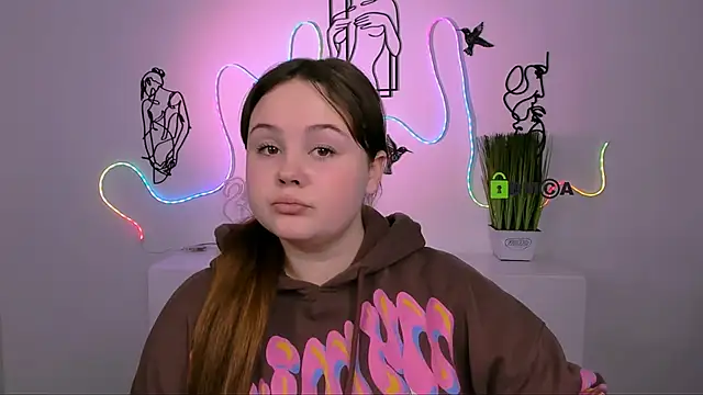 Snapshot of candy_flossie1 chatting on December 15, 2025, 6:17 am candy flossie1 online show from December 15, 2025, 6:17 am