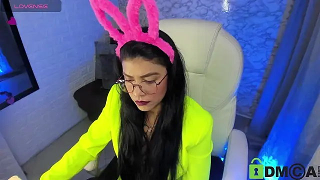 Snapshot of aisha_cambell chatting on December 2, 2025, 9:54 pm aisha cambell online show from December 2, 2025, 9:54 pm