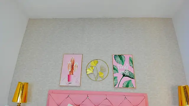 emma scott 7 online show from February 12, 2026, 2:17 am