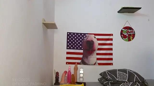 Snapshot of holegape chatting on December 3, 2025, 7:56 pm holegape online show from December 3, 2025, 7:56 pm