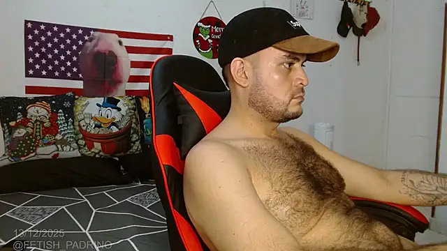 Snapshot of holegape chatting on December 14, 2025, 10:14 pm holegape online show from December 14, 2025, 10:14 pm