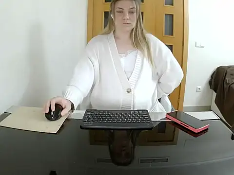 Adelyxveex online show from November 27, 2025, 11:07 pm