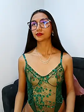 Snapshot of BellaaJonnes chatting on December 5, 2025, 12:30 am BellaaJonnes online show from December 5, 2025, 12:30 am