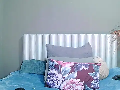 Snapshot of SavageHoney chatting on November 28, 2025, 7:38 pm SavageHoney online show from November 28, 2025, 7:38 pm